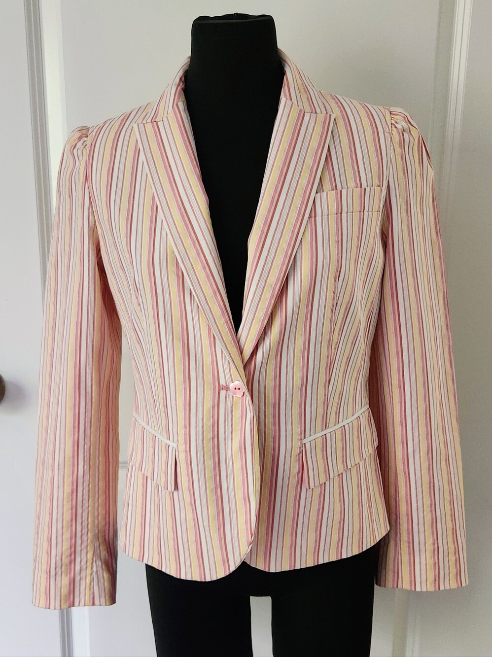 Apostrophe Stretch Pink Stripe Blazer, Women's Size 4
